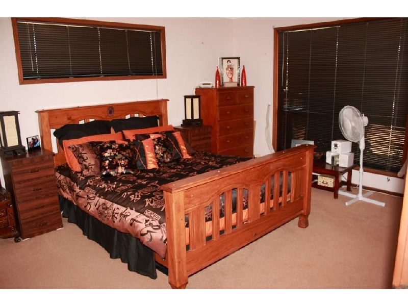 Kangaroo Flat VIC 3555