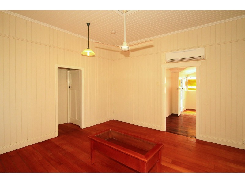 3 Agnes Street, The Range QLD 4700