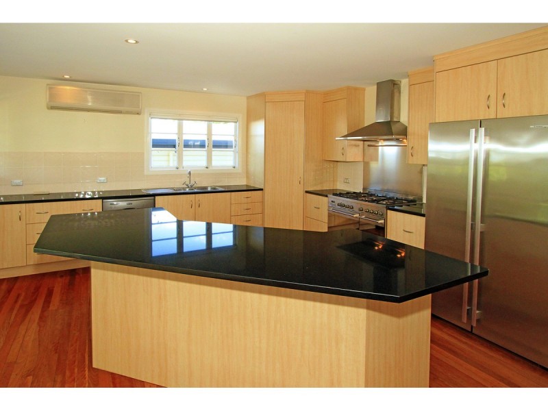 3 Agnes Street, The Range QLD 4700