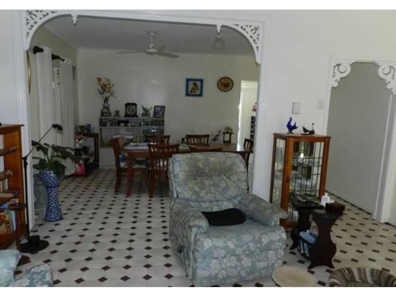 55799 Bruce Highway, Raglan QLD 4697