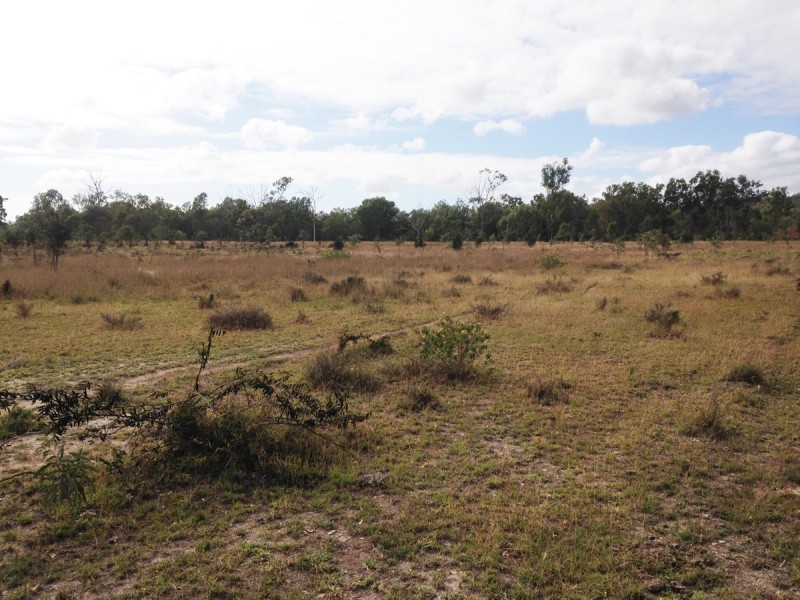 213 Sandy Creek Road, Bushley QLD 4702