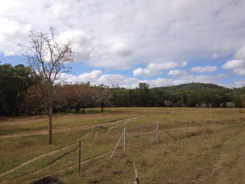 213 Sandy Creek Road, Bushley QLD 4702
