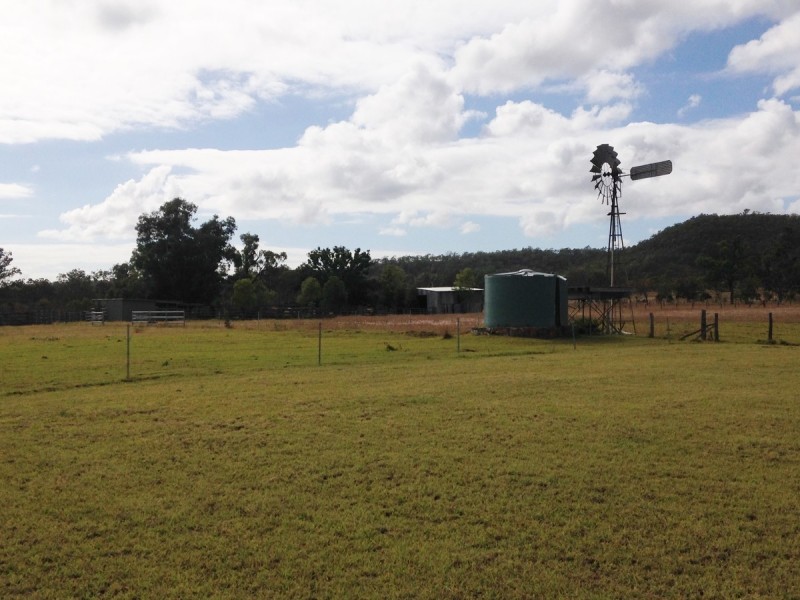 213 Sandy Creek Road, Bushley QLD 4702