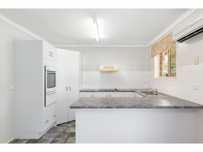 6 Hansen Street, Frenchville QLD 4701