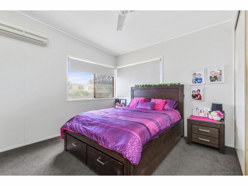 12 Churchill Street, Park Avenue QLD 4701