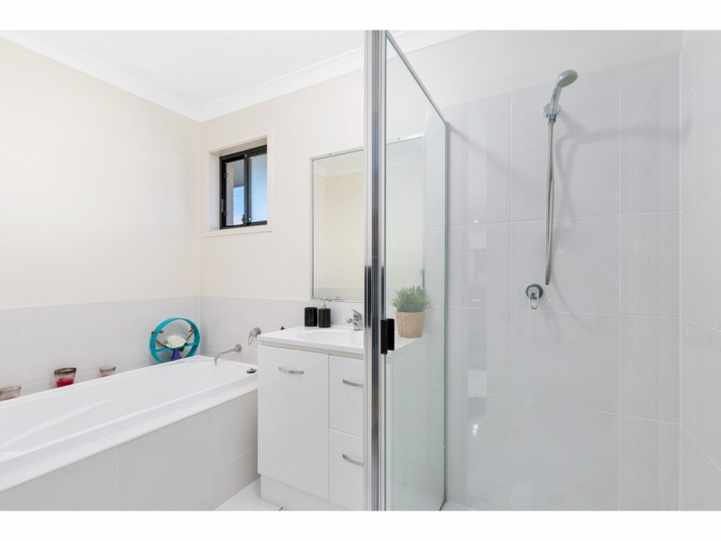 15 Brodie Drive, Gracemere QLD 4702