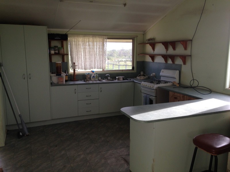 557 Bishop Road, Garnant QLD 4702