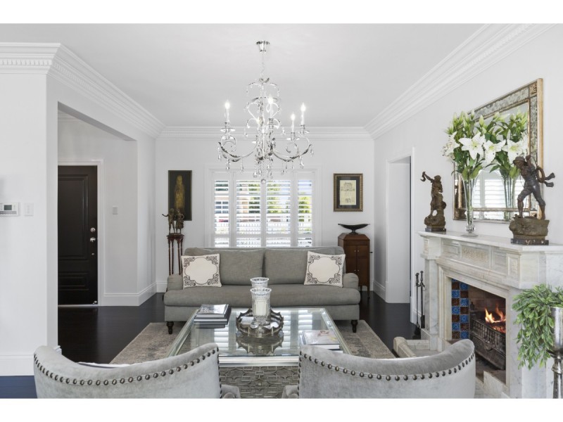 51 Agnes Street, The Range QLD 4700