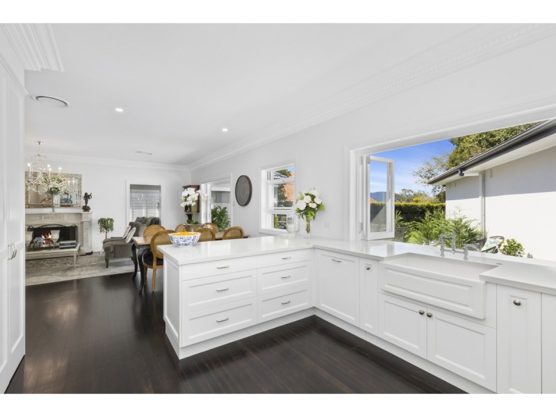 51 Agnes Street, The Range QLD 4700