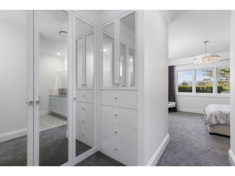 51 Agnes Street, The Range QLD 4700