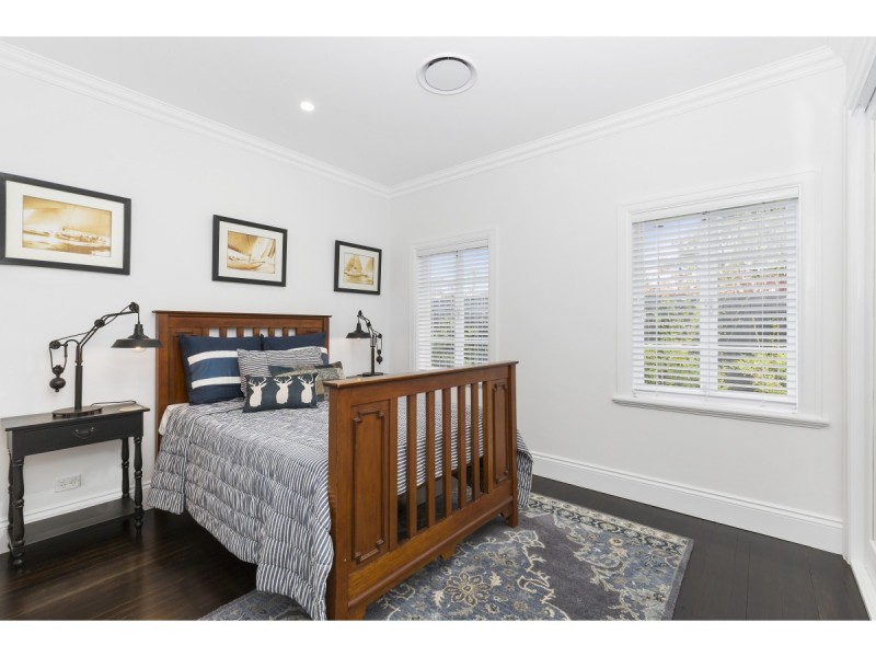 51 Agnes Street, The Range QLD 4700