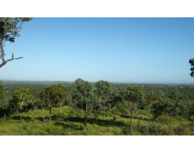305 Fairmont Terrace, Rockyview QLD 4701