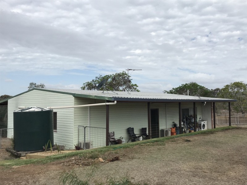 45 Steiners Road, Etna Creek QLD 4702