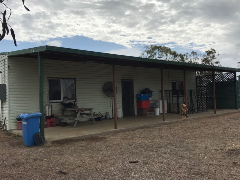 45 Steiners Road, Etna Creek QLD 4702
