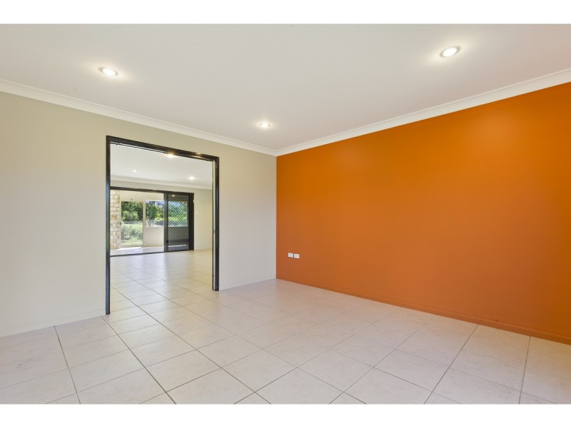 2 Kendall Court, Rockyview QLD 4701