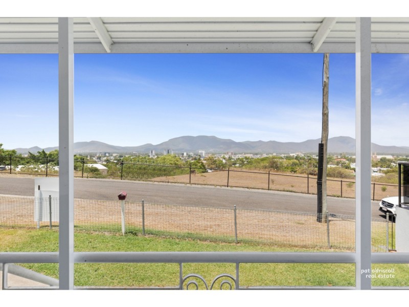 134 Quarry Street, The Range QLD 4700