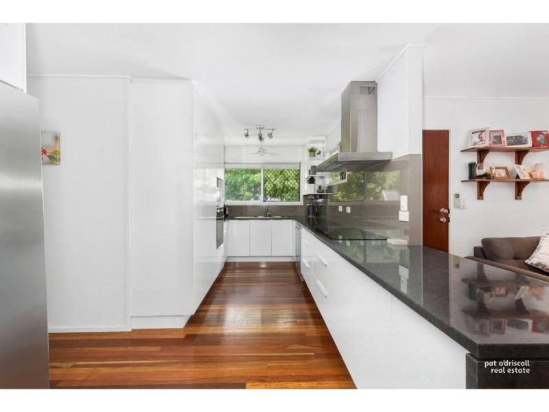 229 Hennessy Street, Koongal QLD 4701