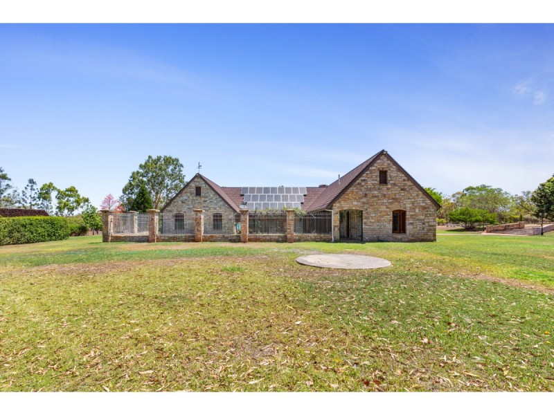 217 Middle Road, Gracemere QLD 4702