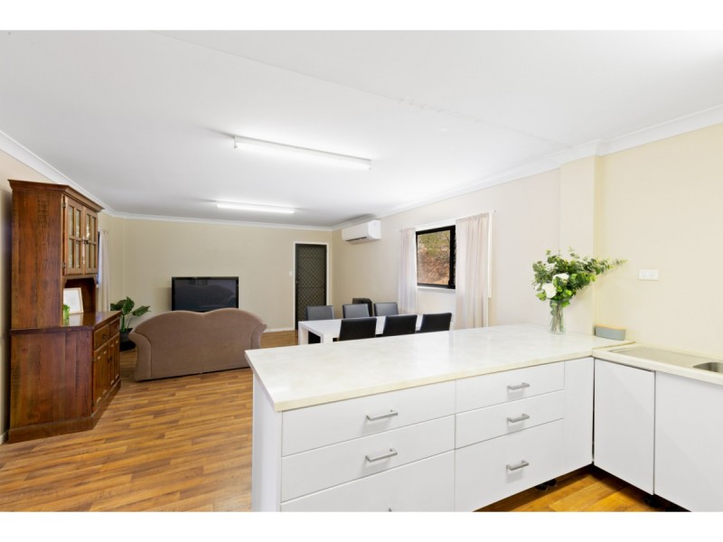 496 Yeppoon Road, Limestone Creek QLD 4701