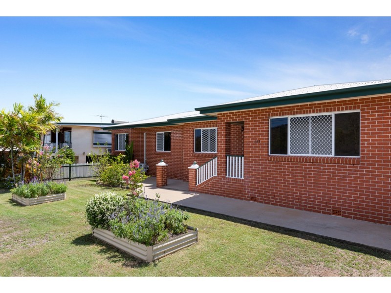 137 Cooper Street, Koongal QLD 4701