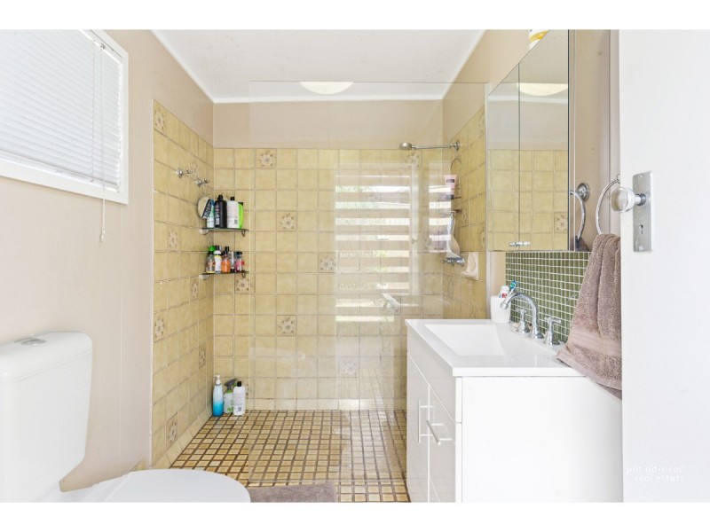 26 Macualay Street, Kawana QLD 4701