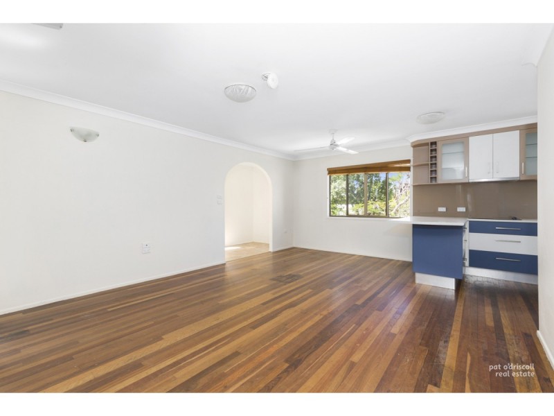 18 Munro Street, Kawana QLD 4701