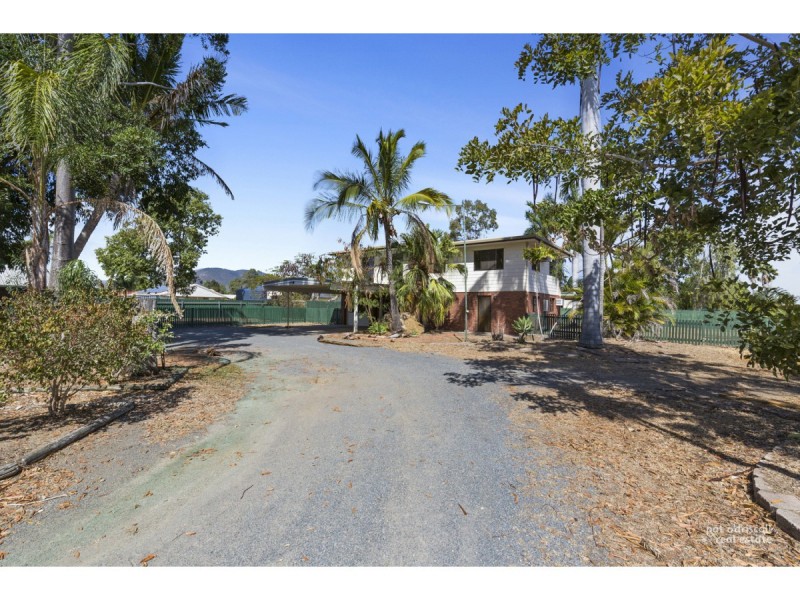 18 Munro Street, Kawana QLD 4701