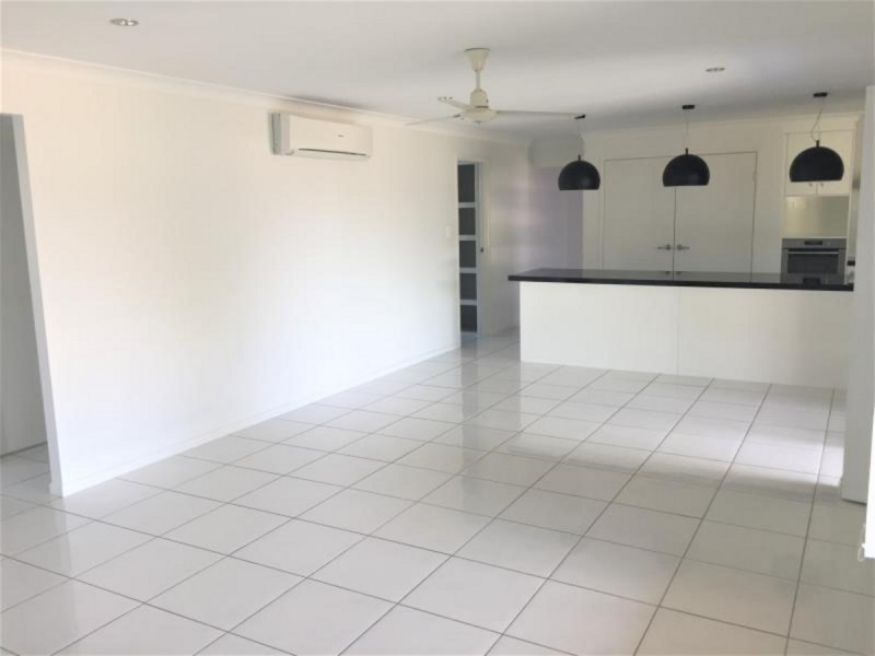 11 Pamela Court, Gracemere QLD 4702