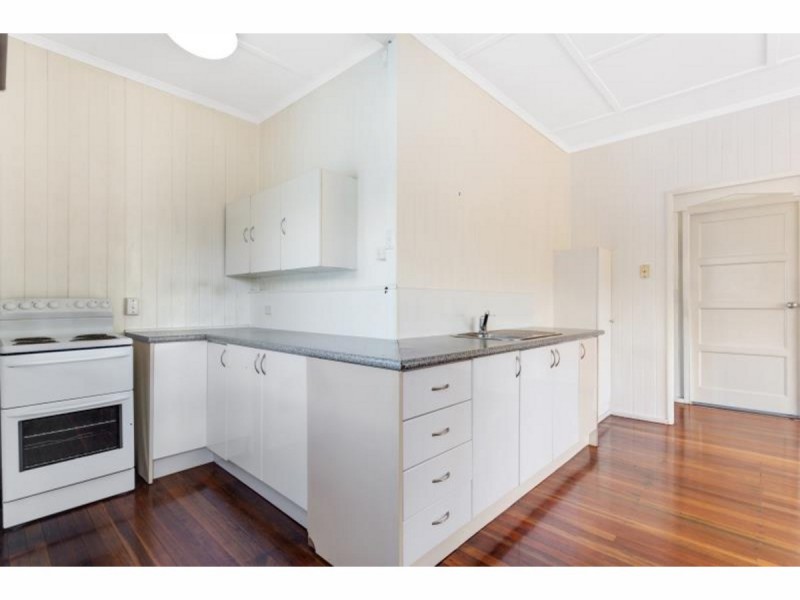 106 Clifton Street, Berserker QLD 4701