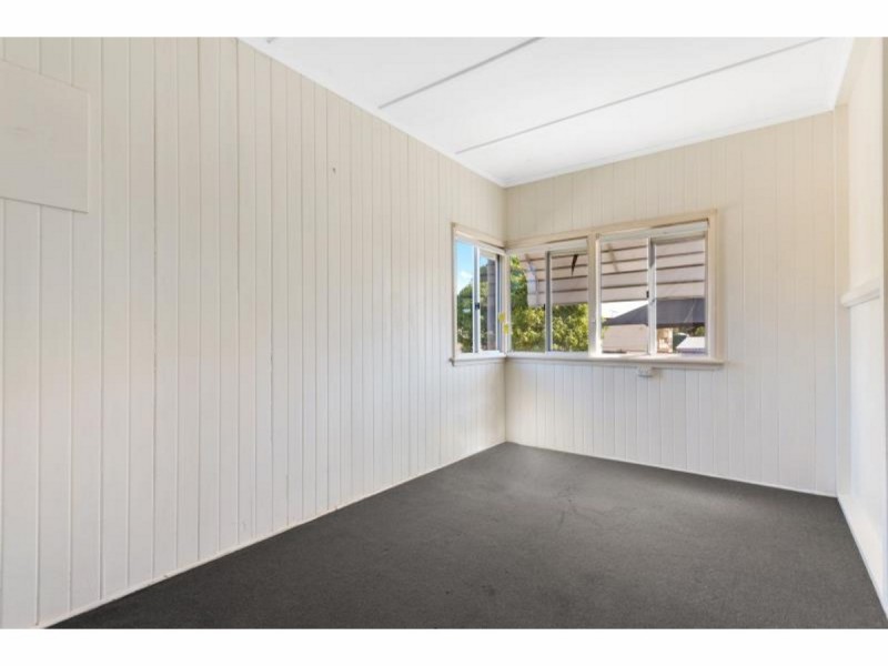 106 Clifton Street, Berserker QLD 4701