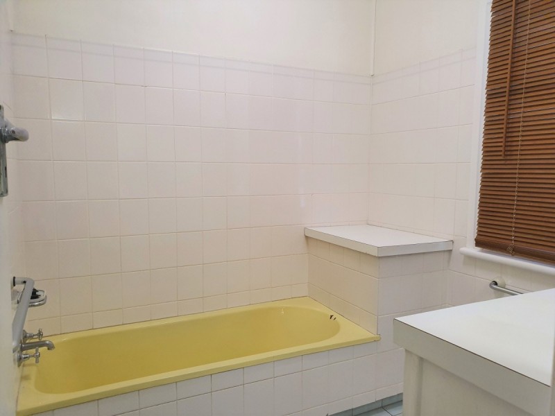 38 Cousins Street, The Range QLD 4700