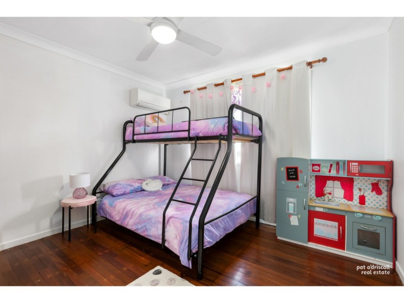90 Ward Street, The Range QLD 4700
