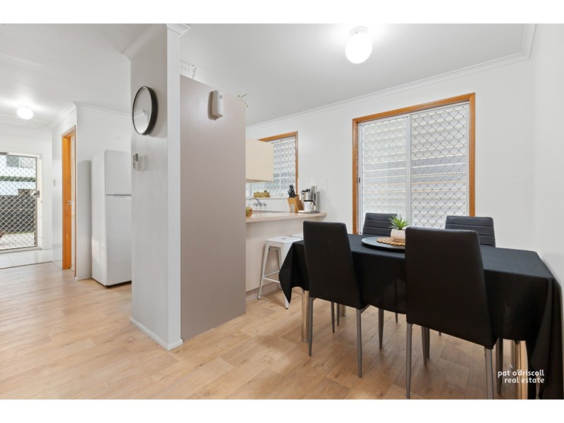 19 Hardy Avenue, Park Avenue QLD 4701