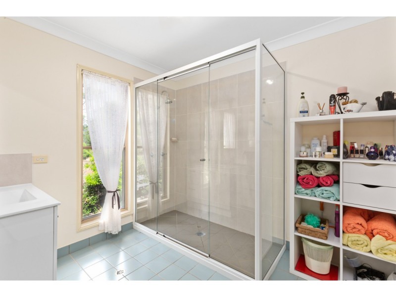 45 Spragg Road, Alton Downs QLD 4702