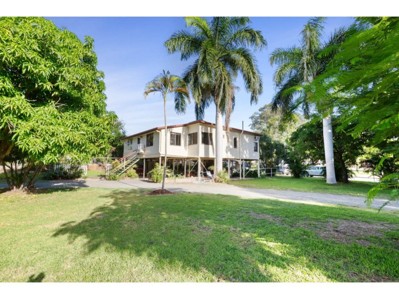 5 Bernard Street, Berserker QLD 4701