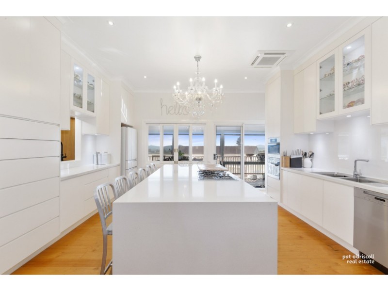 64 Agnes Street, The Range QLD 4700