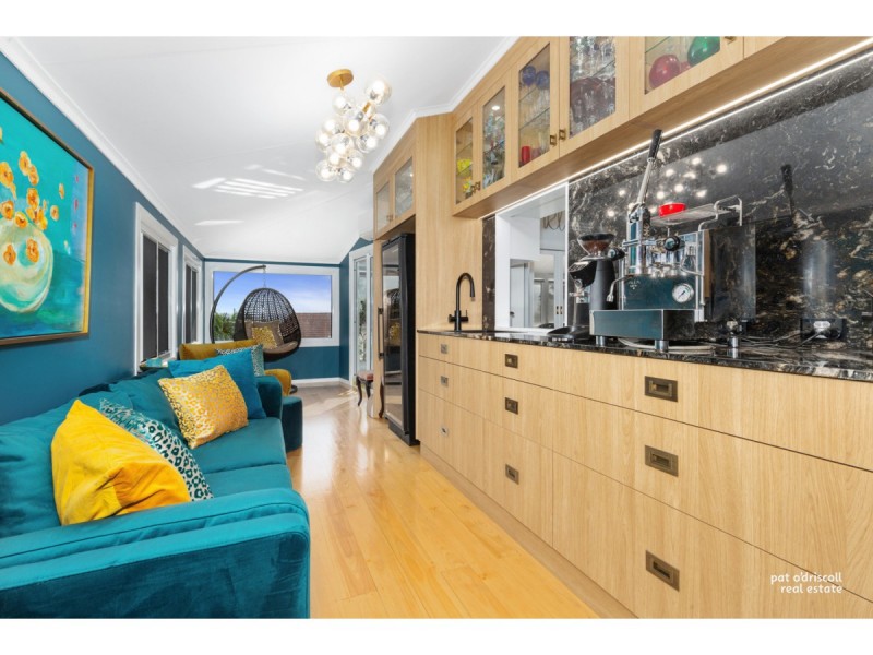 64 Agnes Street, The Range QLD 4700