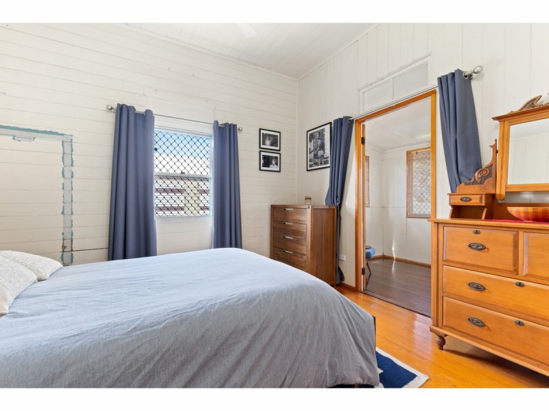 10 Lion Creek Road, Wandal QLD 4700