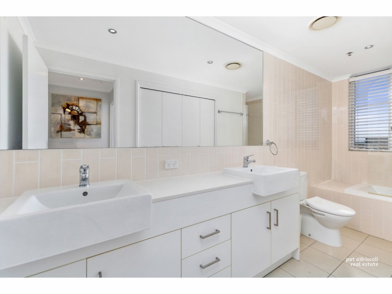 703/102 Victoria Parade, Rockhampton City QLD 4700