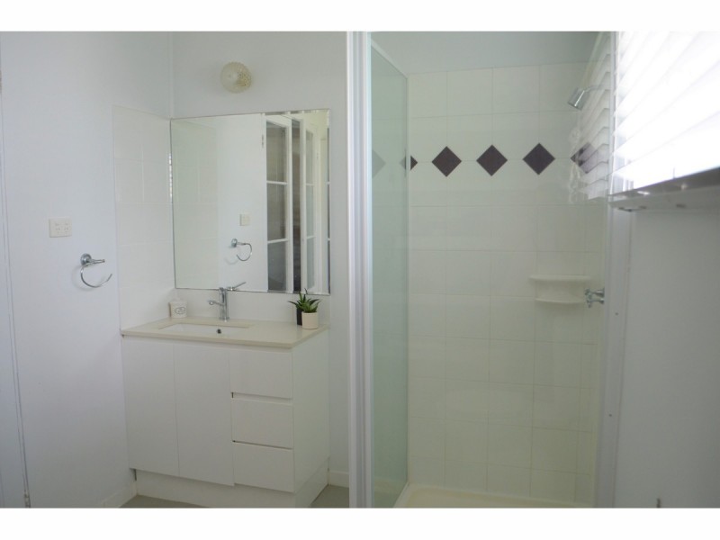 28 Church Street, Allenstown QLD 4700