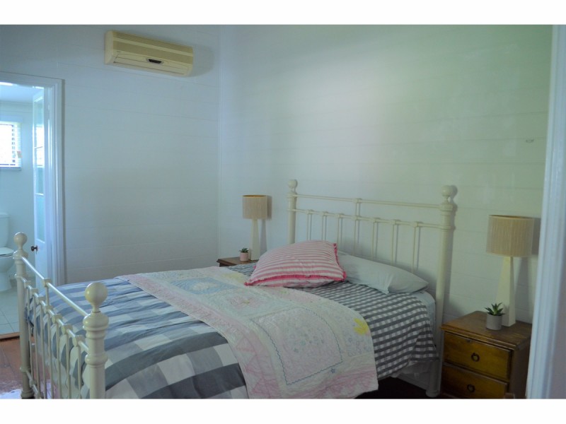 28 Church Street, Allenstown QLD 4700