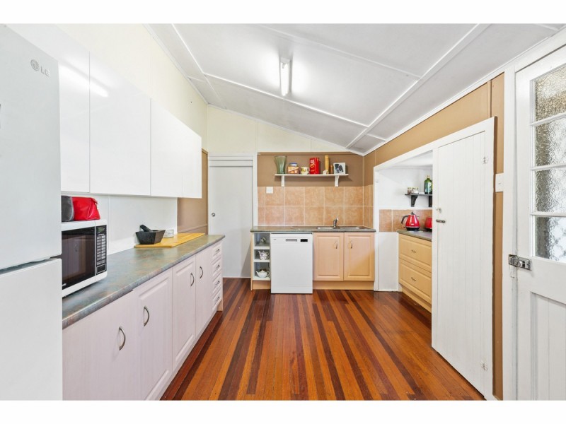 150 Earl Street, Berserker QLD 4701