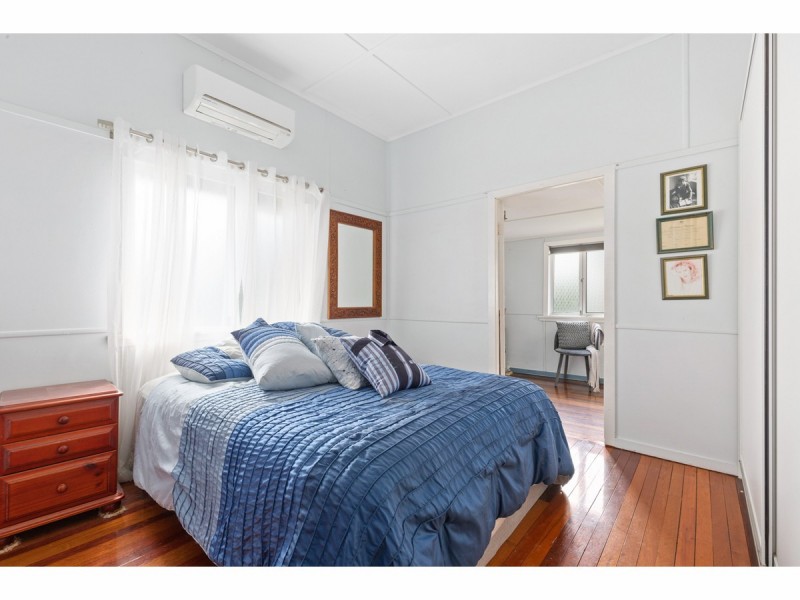 150 Earl Street, Berserker QLD 4701