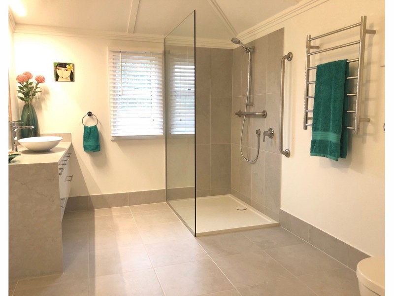 1 Chadwick Lane, Dululu QLD 4702