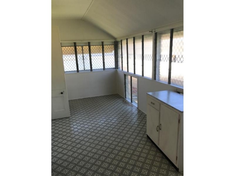 10 Oswald Street, Allenstown QLD 4700
