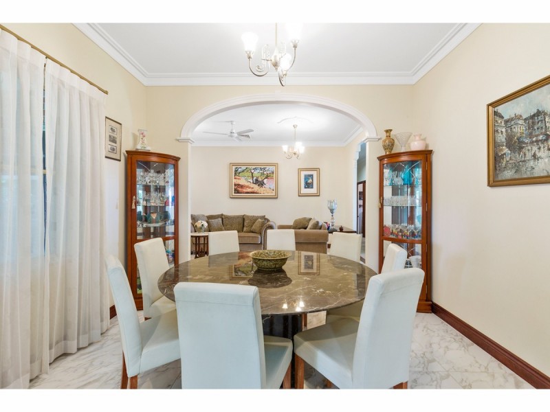 30 James Street, The Range QLD 4700