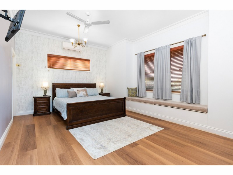 30 James Street, The Range QLD 4700