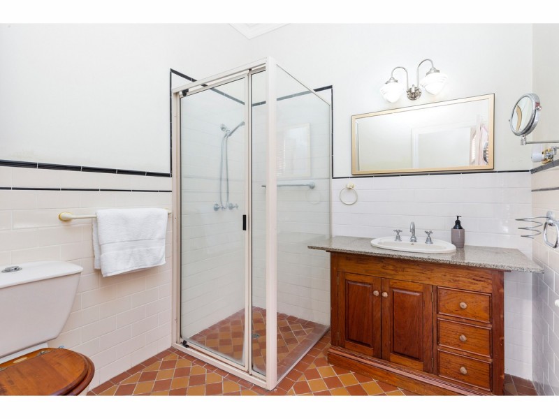 30 James Street, The Range QLD 4700