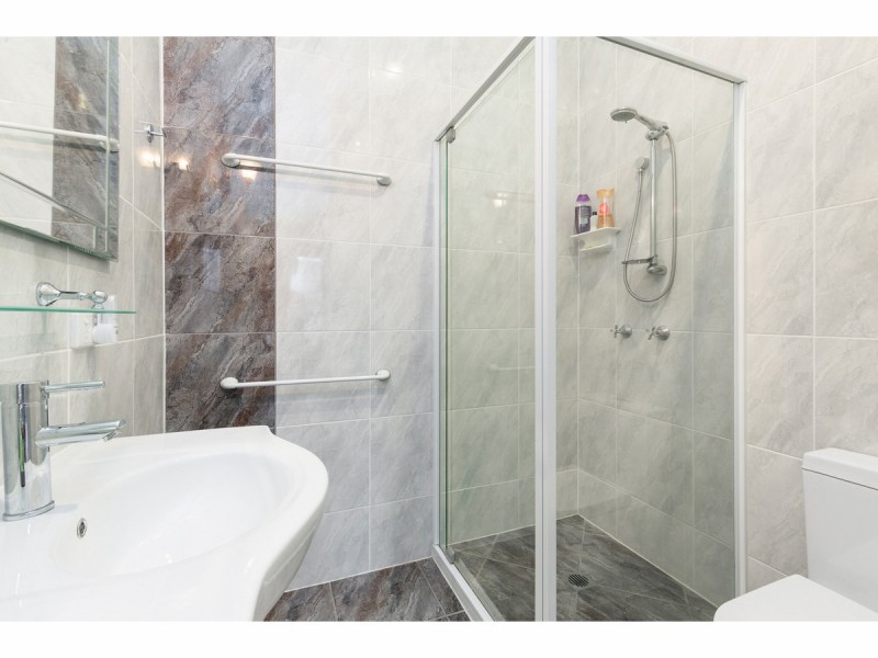 30 James Street, The Range QLD 4700