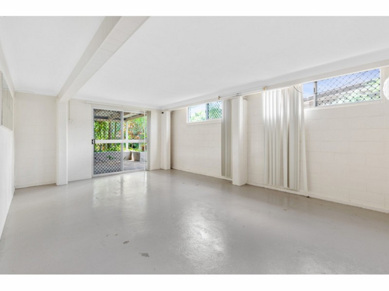 365 Lawrence Avenue, Frenchville QLD 4701